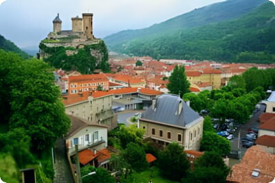 フランスのピレネー山脈で人気の 24 のアトラクションと観光スポット