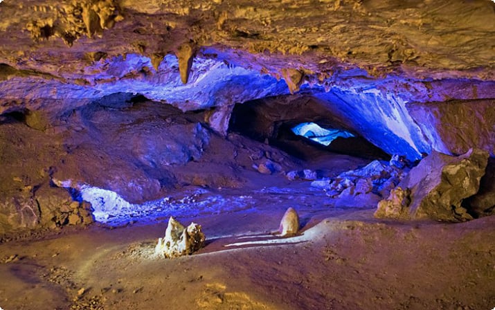 Пещеры Дахштайн