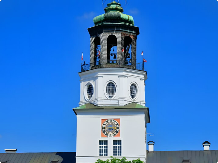 Neugebäude & Salzburger Glockenspiel