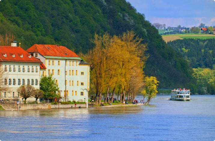 Eine Schifffahrt auf der Donau