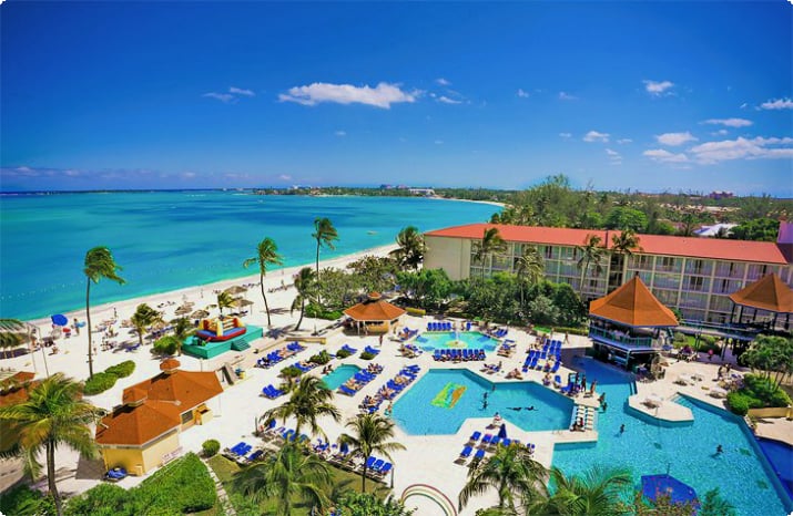Источник фото: Breezes Resort & Spa Bahamas