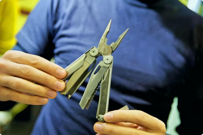 Multi-Tool, ein sehr hilfreiches Camping-Tool