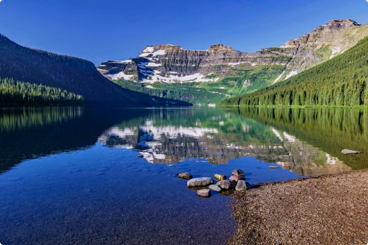 Озеро Камерон в национальном парке Уотертон-Лейкс