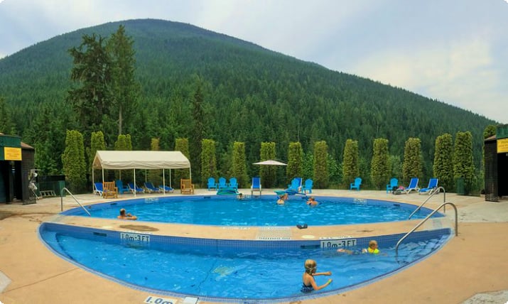 12 Top-Rated Hot Springs in British Columbia