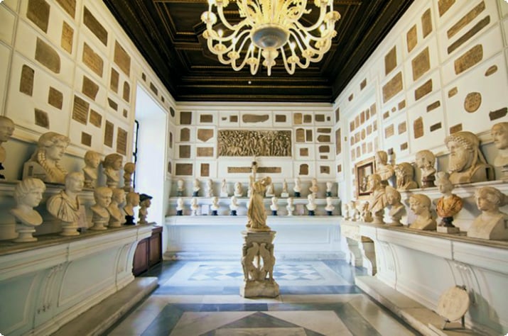 12 erstklassige Museen und Paläste in Rom