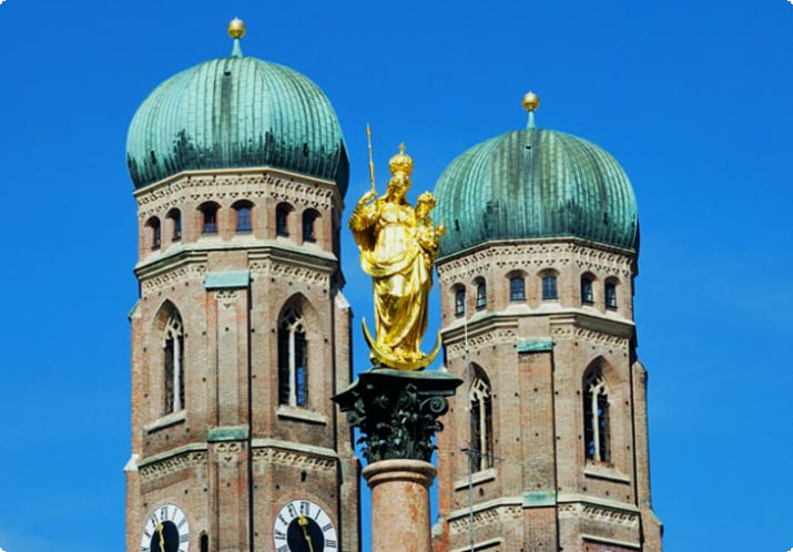 Знакомство с мюнхенской Фрауенкирхе (Собором Богоматери)