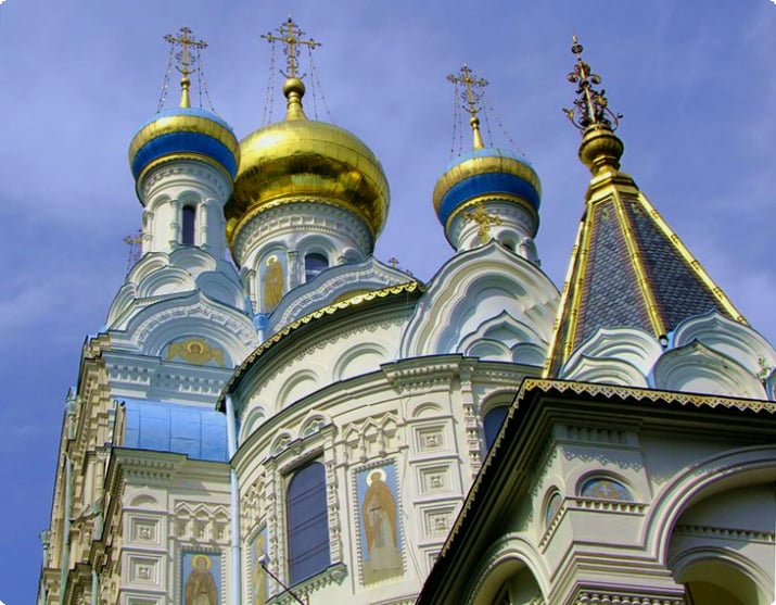 Die orthodoxe Kirche St. Peter und Paul