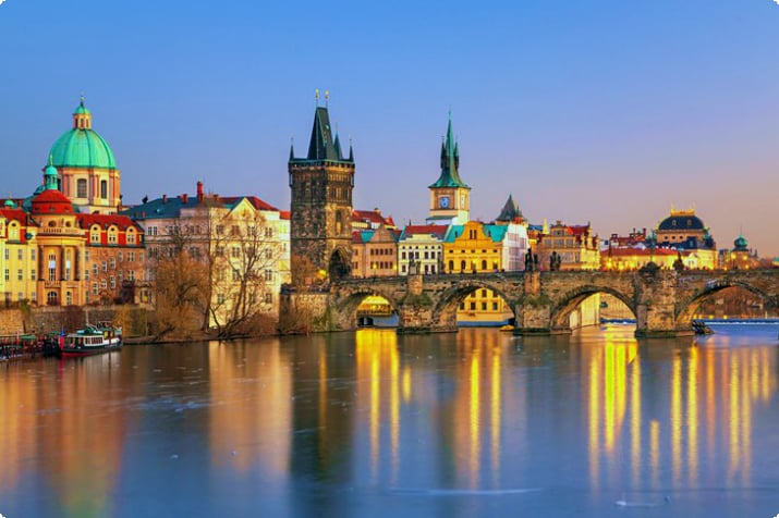 Зимний закат в Праге