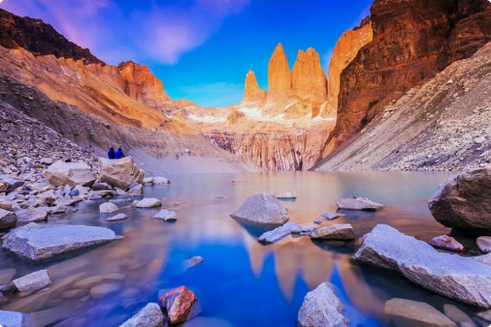 Alba al Parco Nazionale Torres del Paine, Cile