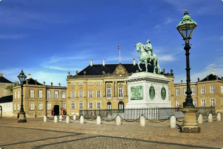 Amalienborg Sarayı, Kopenhag