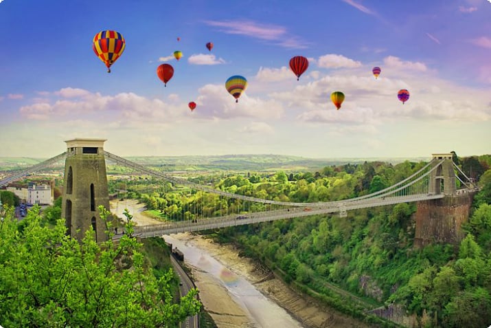 Бристольский международный праздник воздушных шаров над Клифтонским подвесным мостом