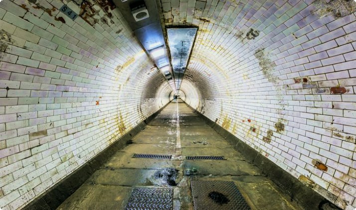 Гринвичский пешеходный туннель