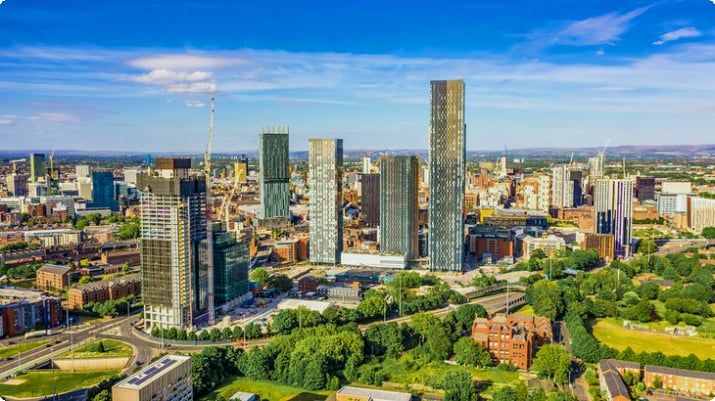 Вид на Манчестер с воздуха