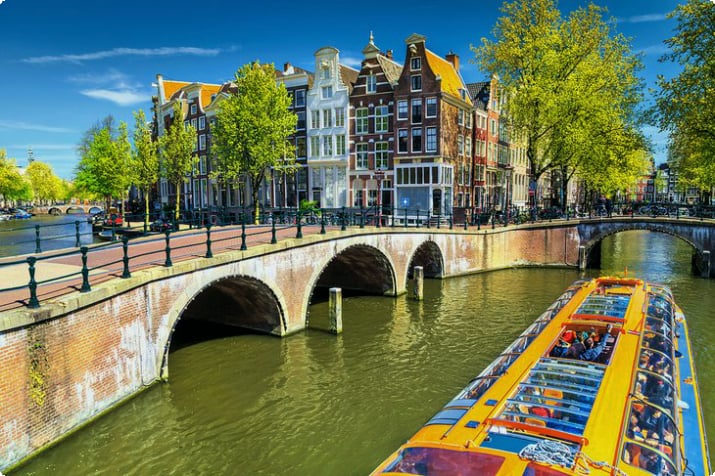 Sightseeing von Amsterdams Kanälen aus