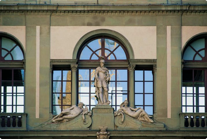 Uffizi Galerisi Heykeli