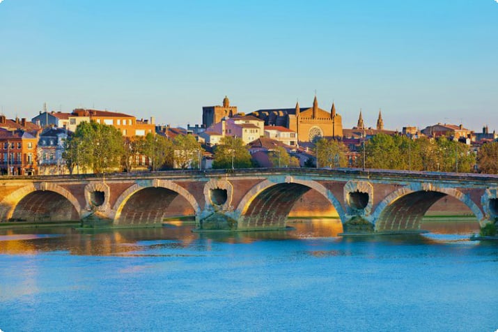 Pont Neuf Toulousessa