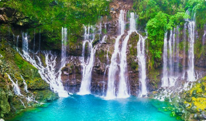 11 лучших водопадов Франции