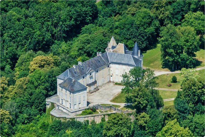 Schloss de Reynel
