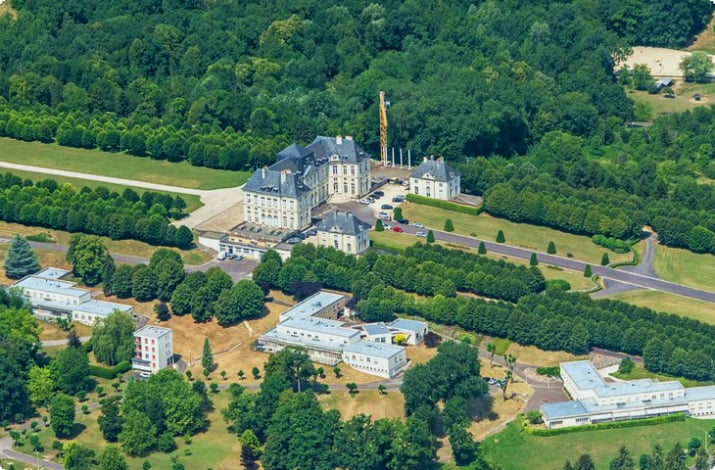 Luftaufnahme des Brienne-le-Château