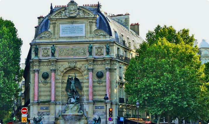 Boulevard Saint-Michel & Place Saint-Michel