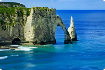 23 самых популярных достопримечательности и места для посещения в Нормандии