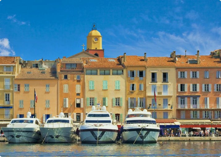 Yachts i Saint-Tropez's havn