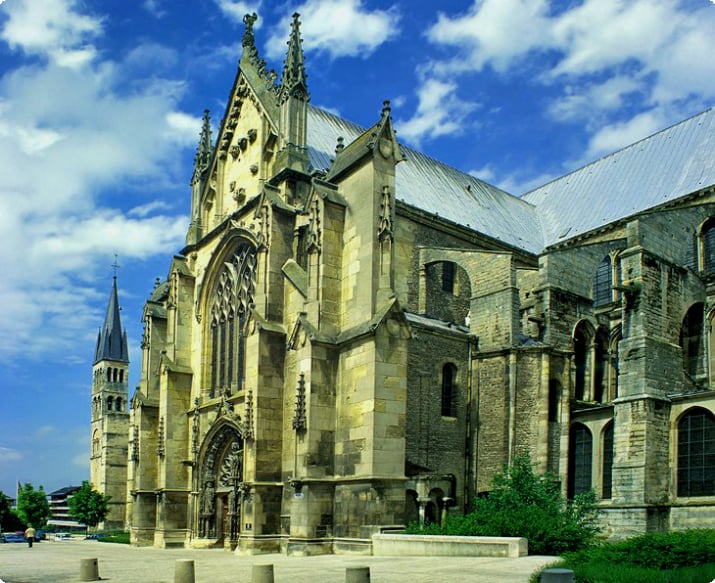 Basílica de Saint-Rémi