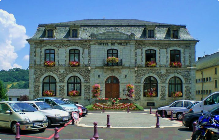 Riom Hôtel de Ville (Ратуша)