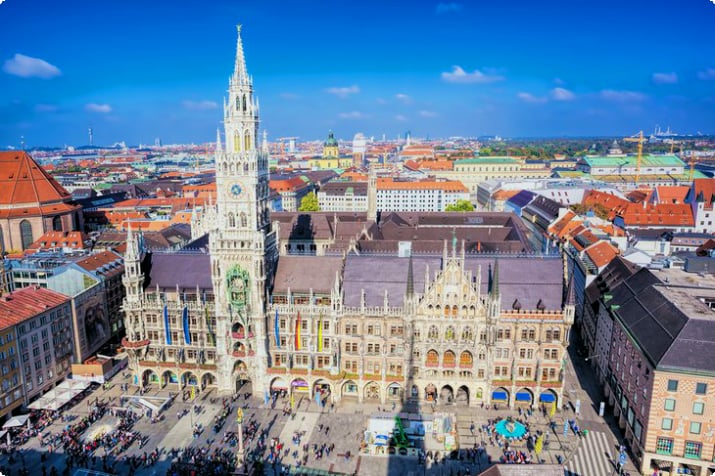 Вид с воздуха Мариенплац в Мюнхене