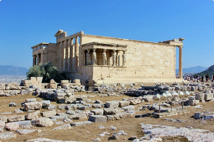 Старый храм Афины Полиас