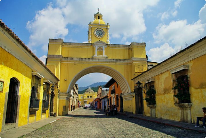 15 самых популярных туристических достопримечательностей в Гватемале
