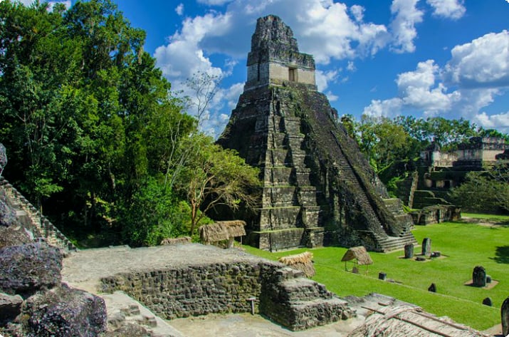Mayruinerna av Tikal, Guatemala