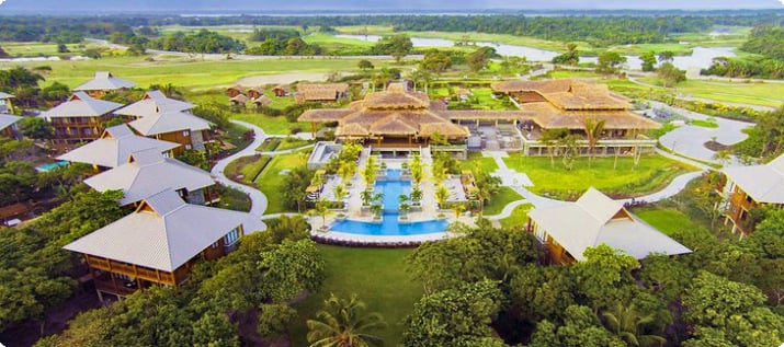 Источник фото: Коллекция Indura Beach & Golf Resort Curio от Hilton