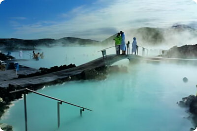 21 parhaiten arvioitua matkailukohdetta Islannissa