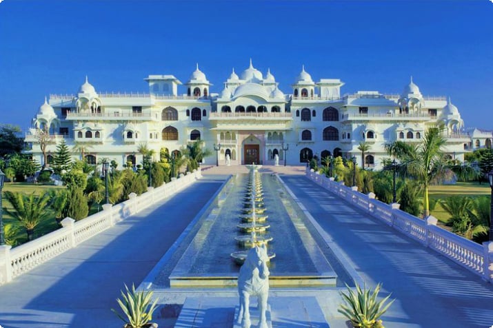 10 самых популярных курортов в Джайпуре