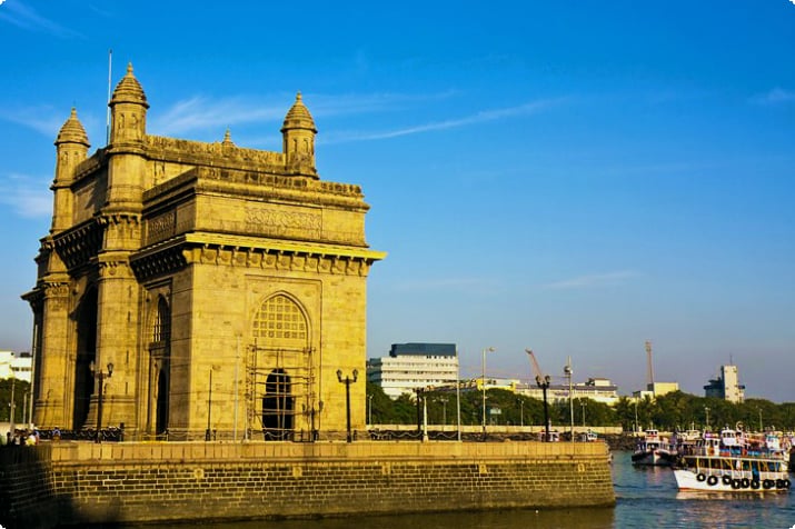19 самых популярных туристических достопримечательностей в Мумбаи