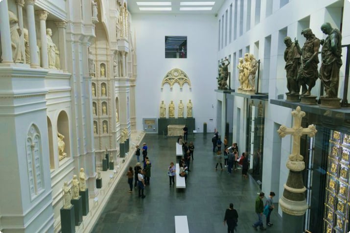 Museo dell'Opera del Duomo ( Katedral Müzesi)