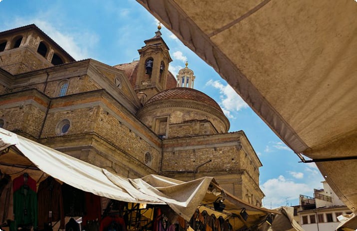 Erkundung von San Lorenzo in Florenz: Ein Besucherführer