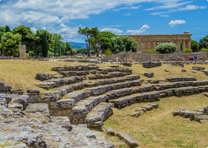 Paestum амфитеатр