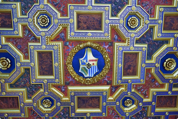 Sierlijk plafond in de Villa Farnesina