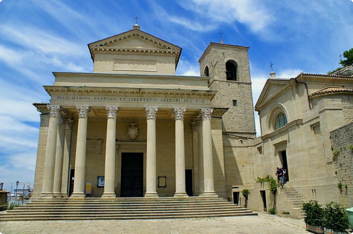 サンマリノ大聖堂