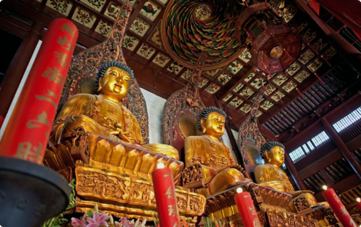 Храм Нефритового Будды