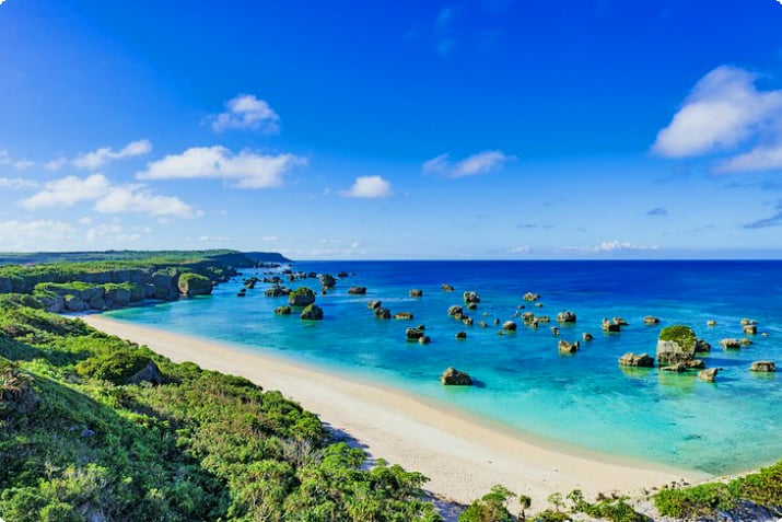 Schöner Strand von Okinawa
