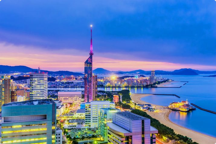 12 лучших городов Японии