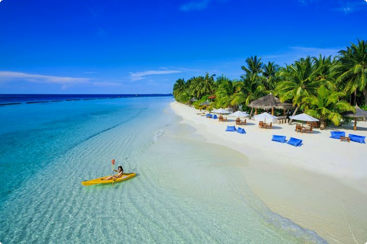 14 лучших недорогих курортов на Мальдивах
