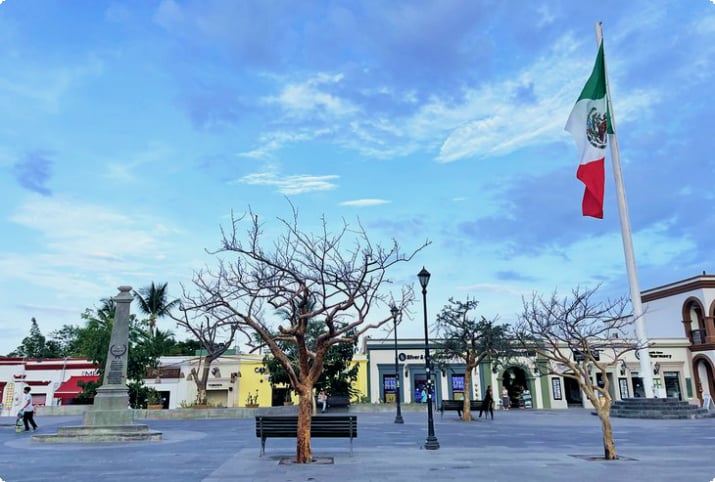 Plaza Mijares