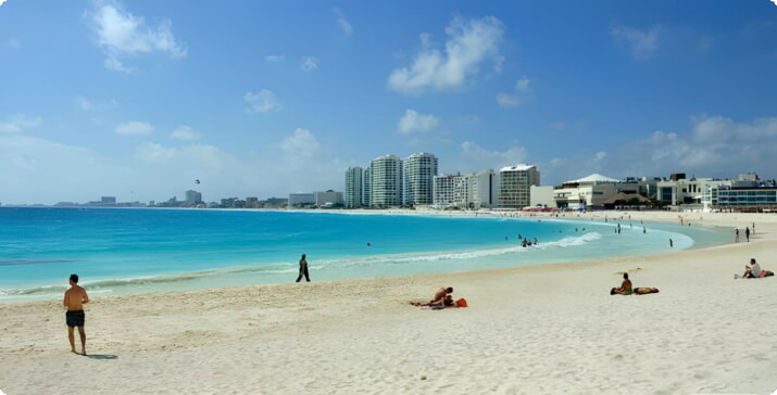Пляж в Канкуне