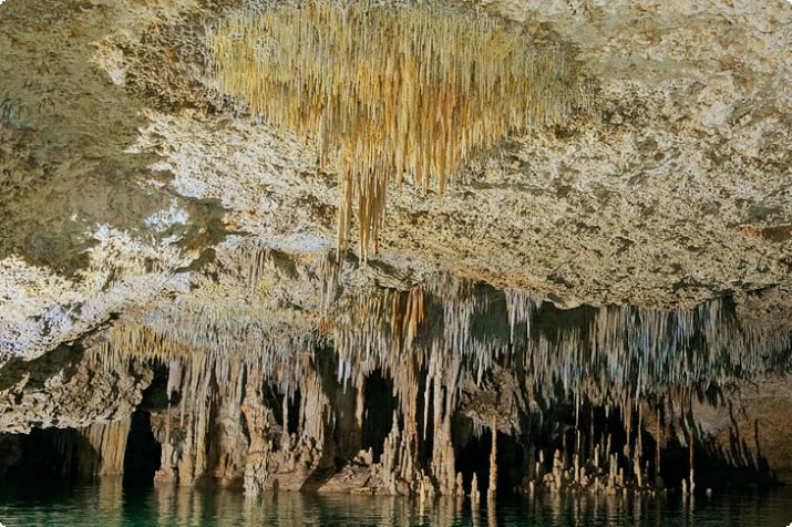 Подземные пещеры Rio Secreto