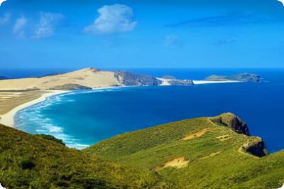 12 самых популярных туристических достопримечательностей в заливе Островов