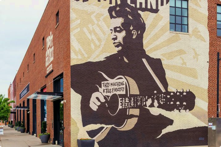 Centre Woody Guthrie